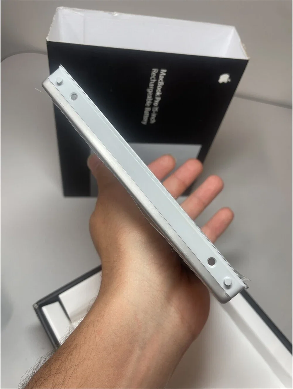 Apple MacBook Pro 15-inch OEM Rechargeable Battery MA348LL/A A1175